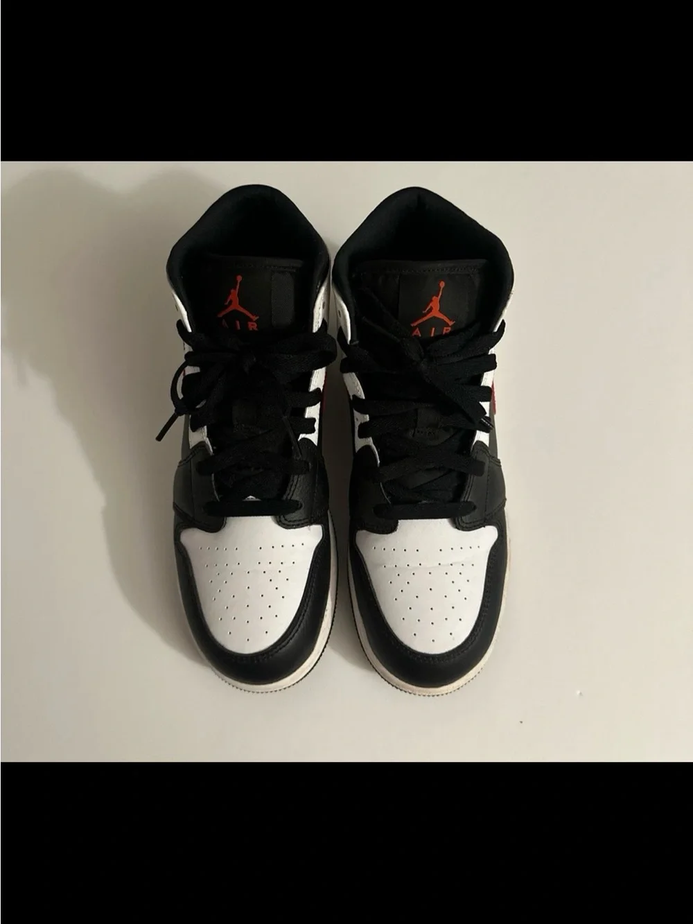 Nike Air Jordan 1 Mid Shoes Black White Red Size 7 Youth Boys